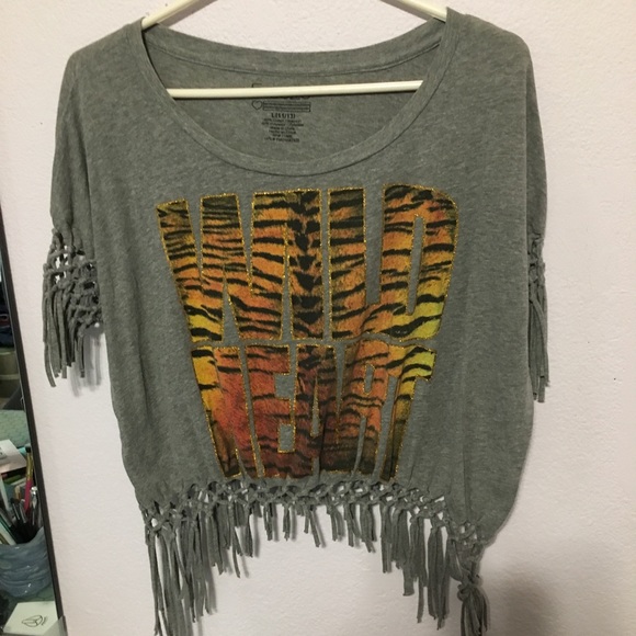 Wild Heart tiger striped fringed Graphic Tee 11/13 - Picture 1 of 6